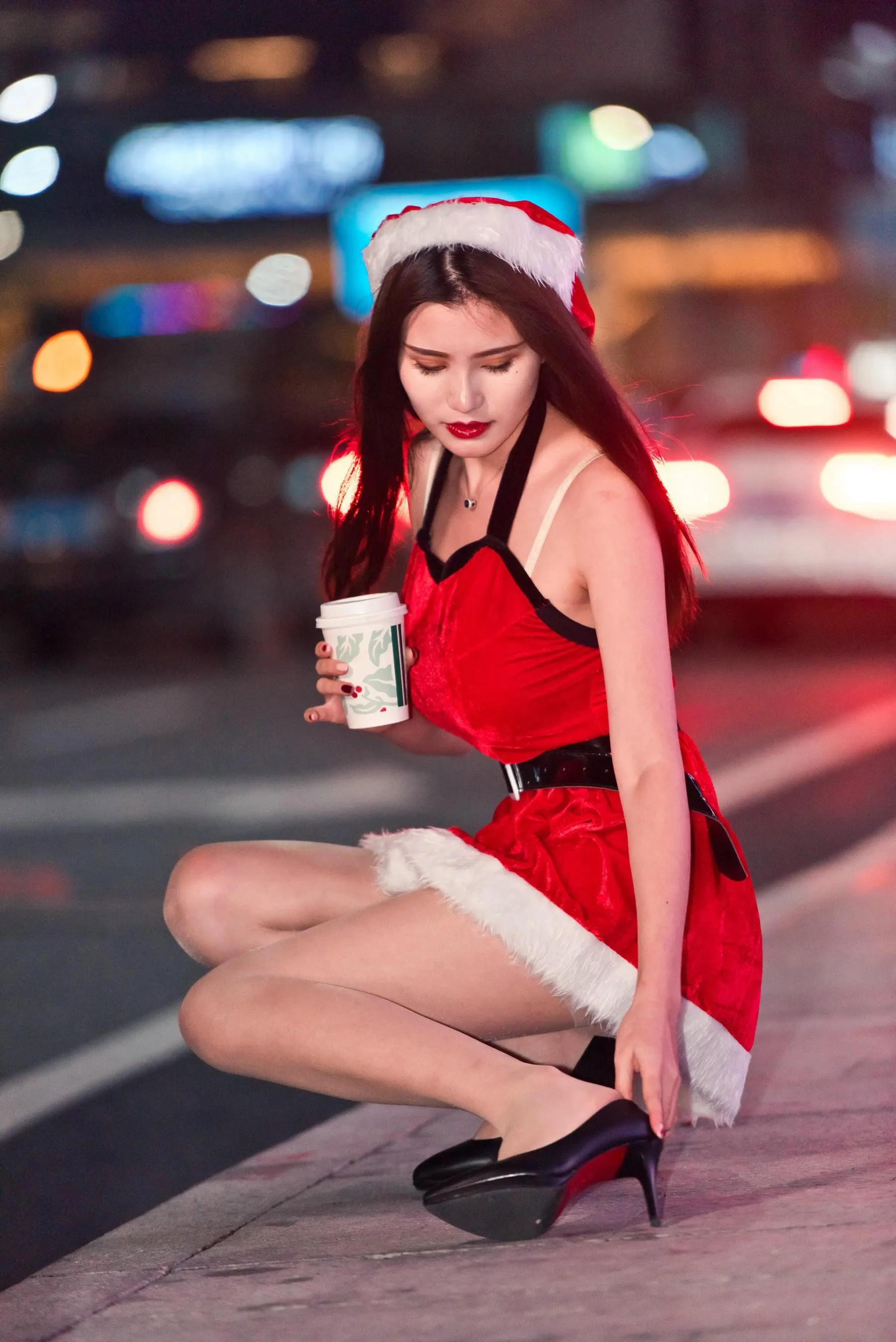 [魔镜街拍] NO.124 寒风中的极品肉丝圣诞美人婷婷 [224P]插图5
